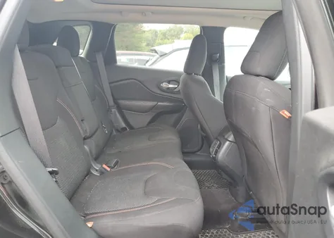 2016 Jeep Cherokee Latitude from USA, damaged, VIN 1C4PJMCS5GW309941